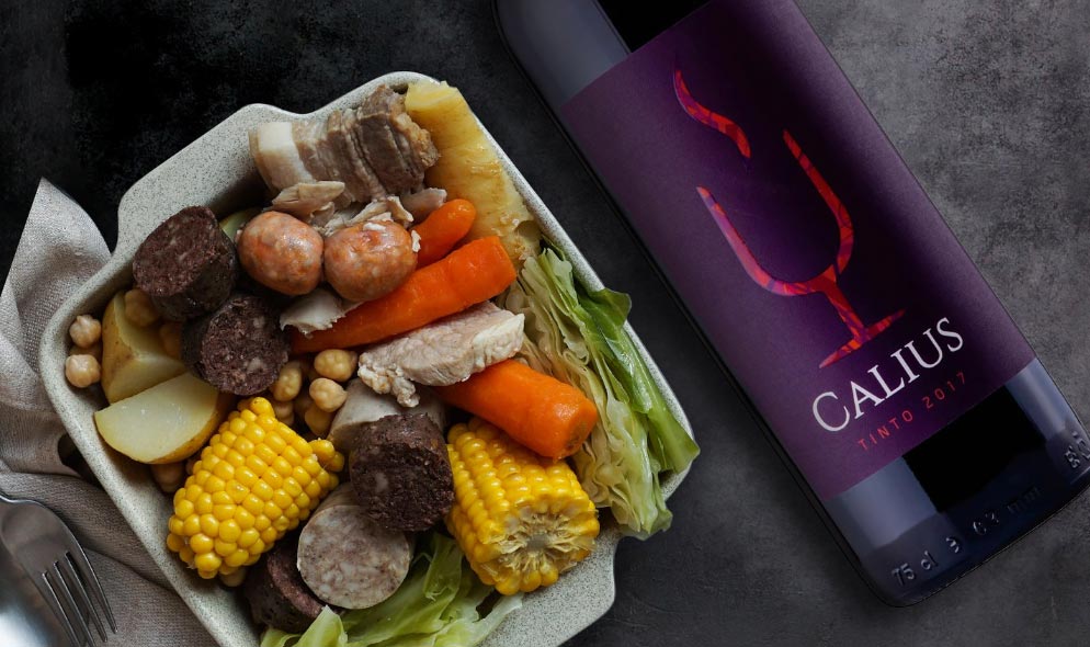 Maridaje de vino calius con puchero canario